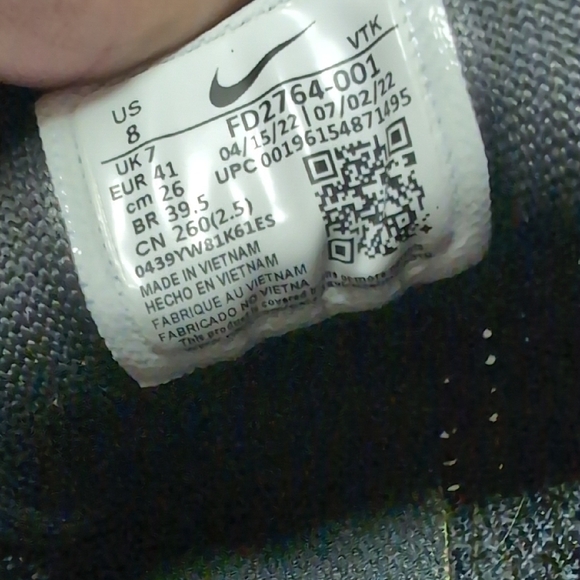 Nike Black Flyknit Sneakers - Picture 6 of 9